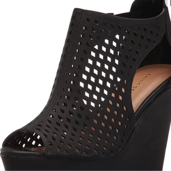 Chinese Laundry Woman’s Indie Wedge Sand size 8 - Picture 3 of 4